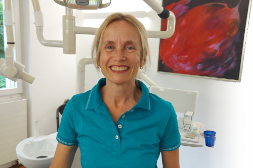 Leistungen - Ihre Zahnarztpraxis in Oberrohrdorf